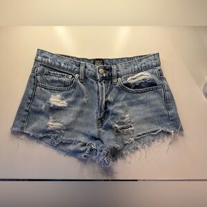 BDG jean shorts💙
